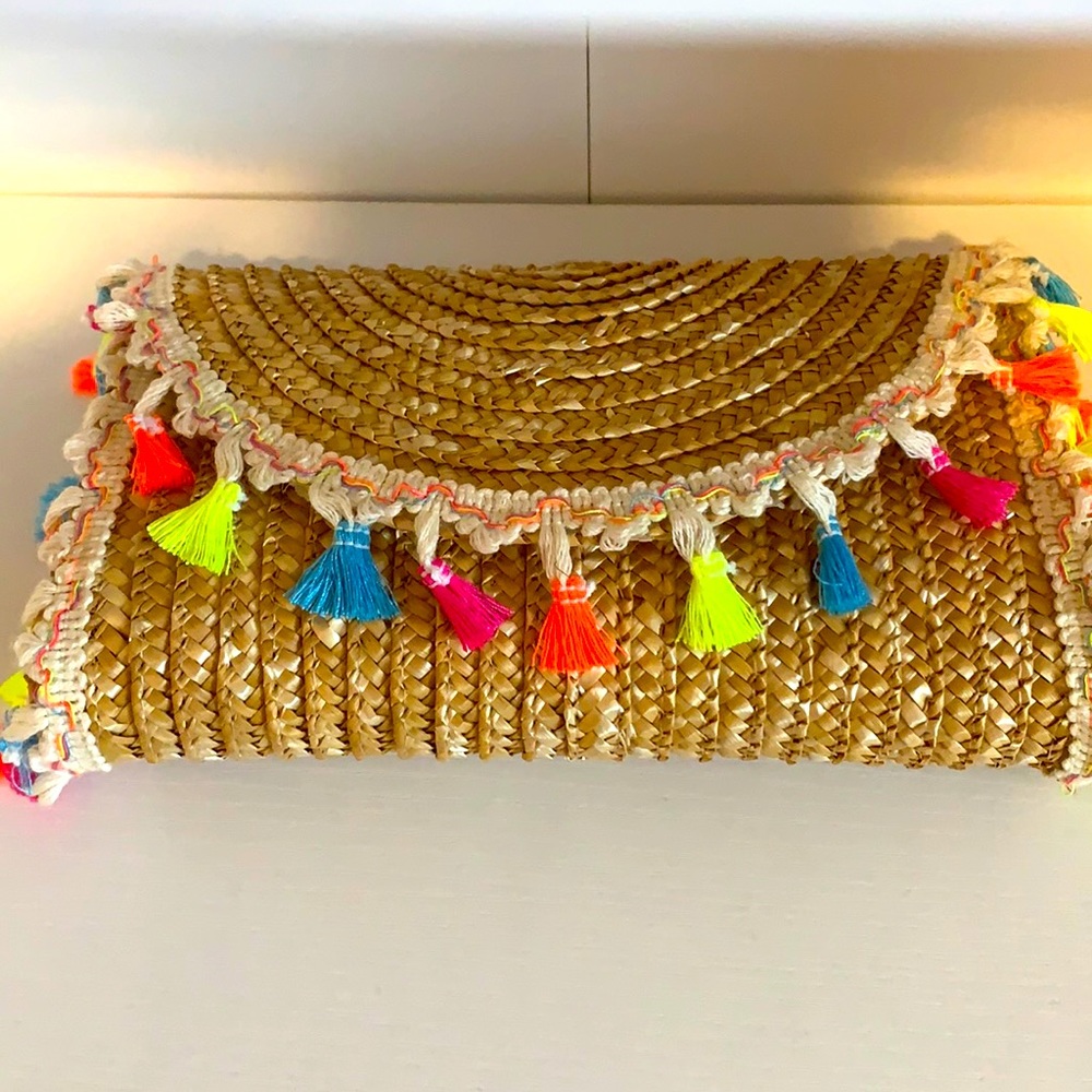 Summer Straw Clutch